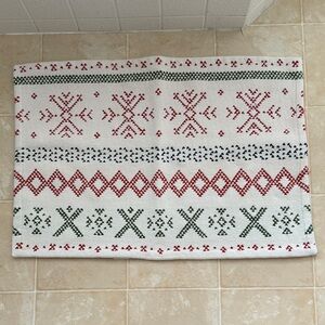 Festive Holiday Patterned Bath Rug